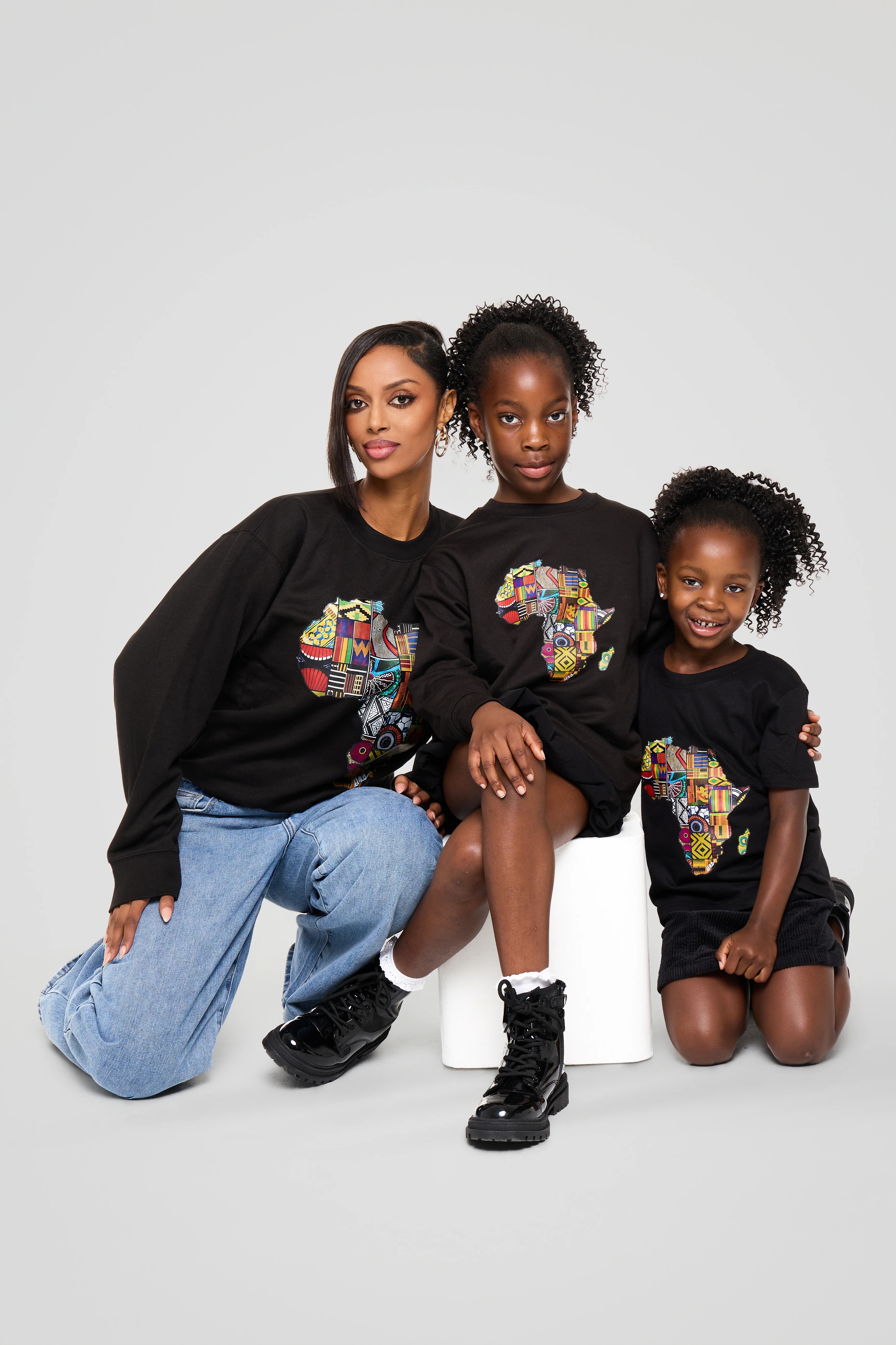 Kids Africa Map Sweatshirt - Image 7