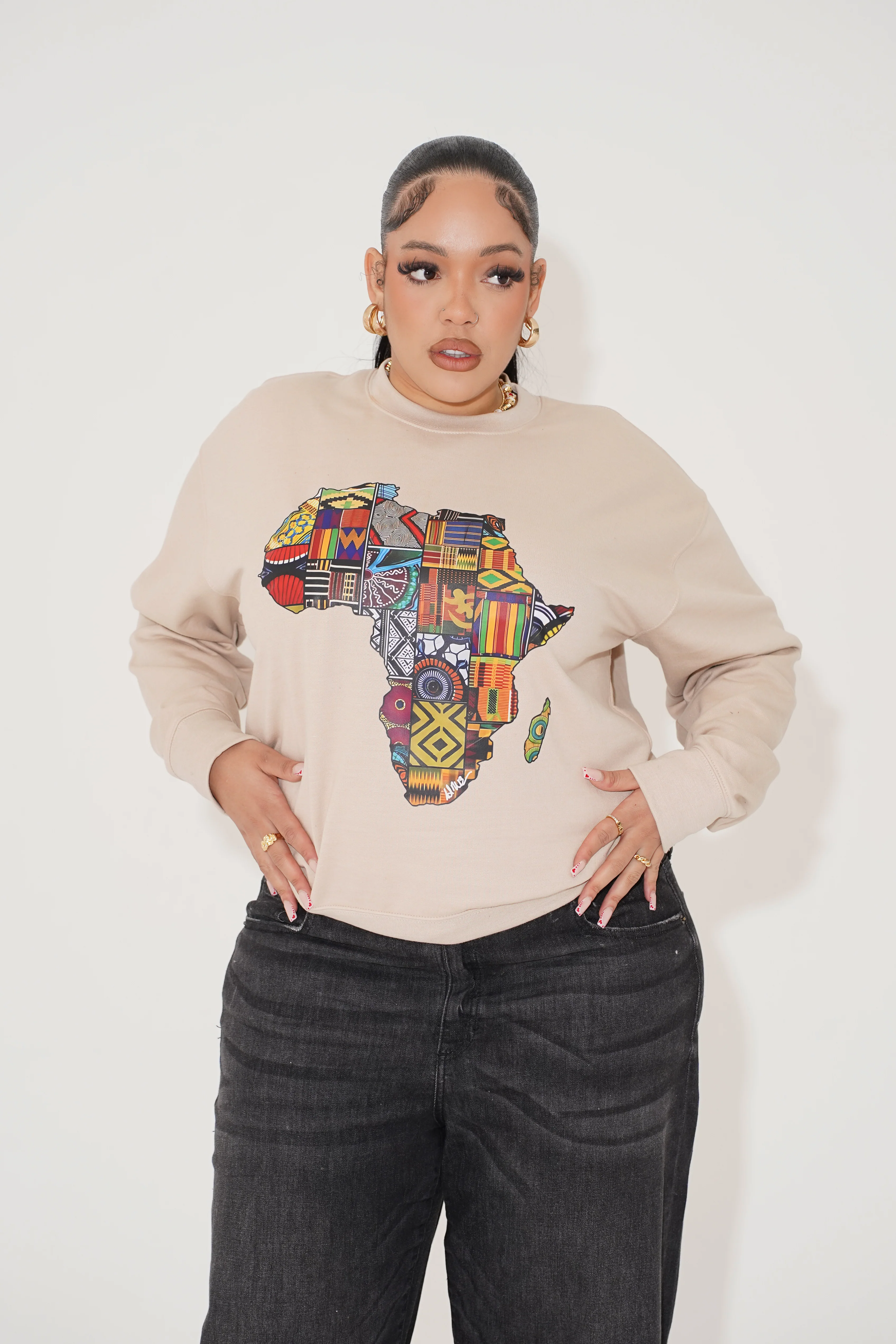 Africa Map sweatshirt - Image 6