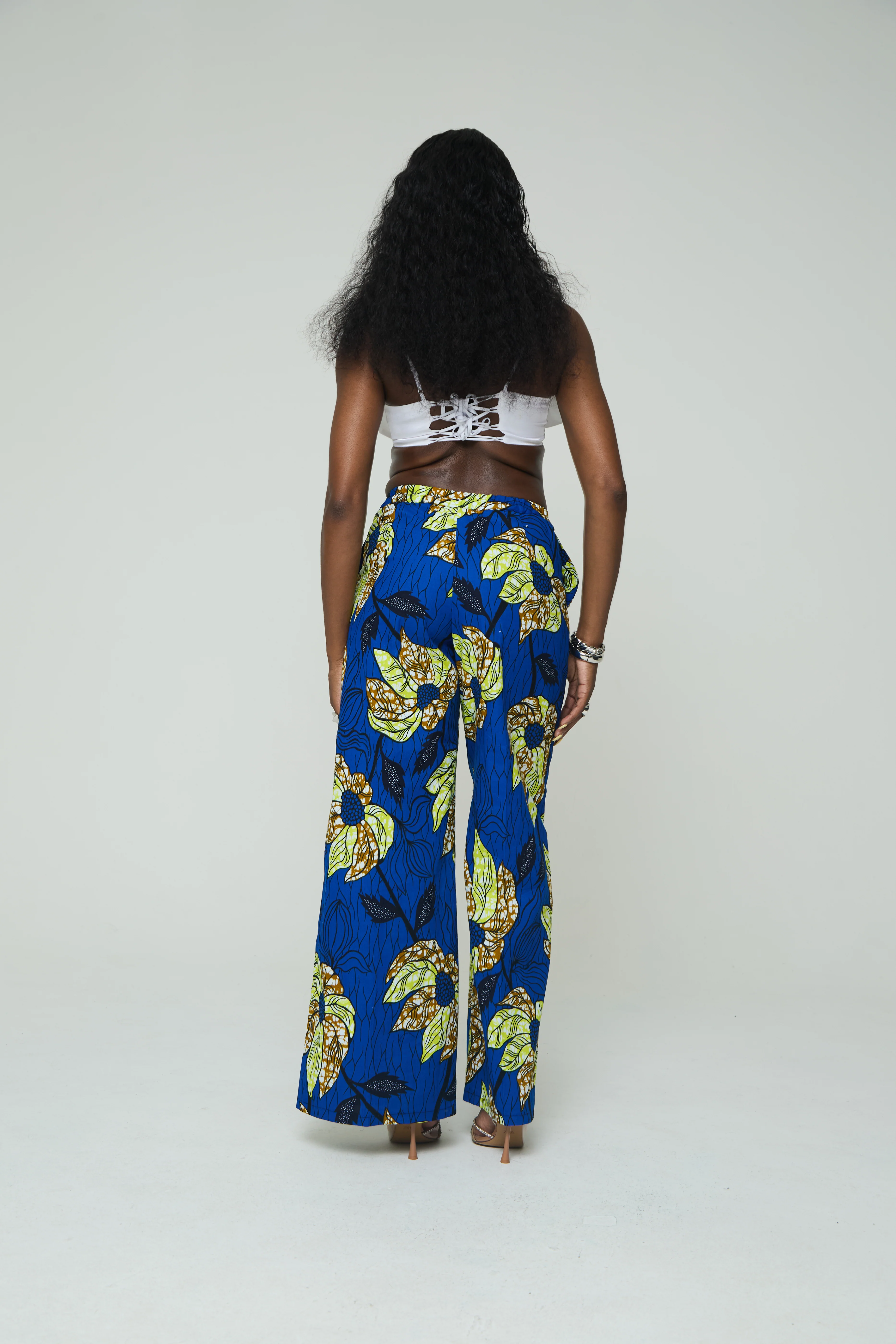 Mbella Set - Image 16